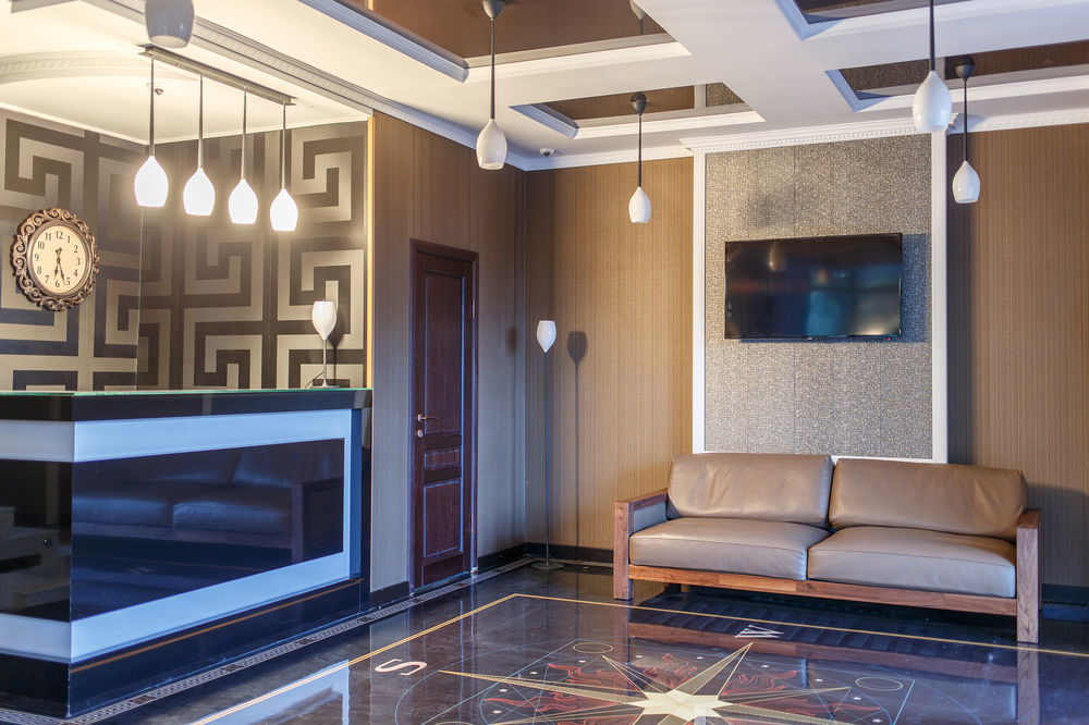 Astor Hotel & Spa Bishkek Bagian luar foto
