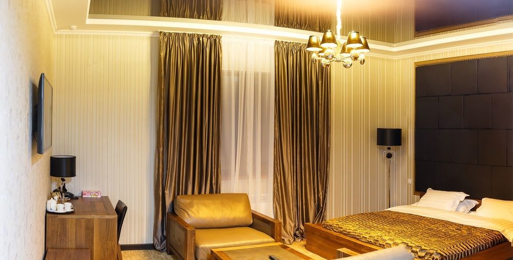 Astor Hotel & Spa Bishkek Bagian luar foto