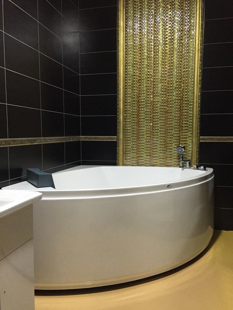 Astor Hotel & Spa Bishkek Bagian luar foto
